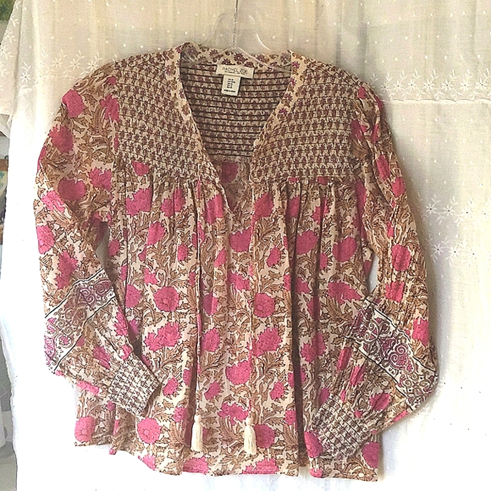 Rachel Zoe Pink Floral Print peasant top with smocked yoke & cuffs size medium